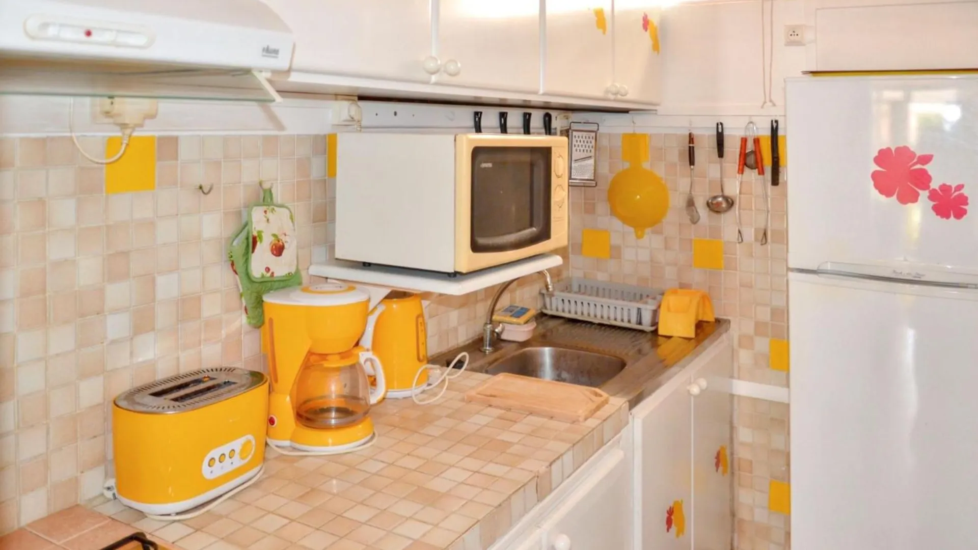 Studio Cocooning A Saint Anne / 27 M² / Jardin Fleuri Sainte-Anne